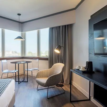 Hotel Hf Fenix