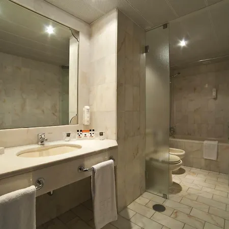 Hf Fenix 4* Oporto