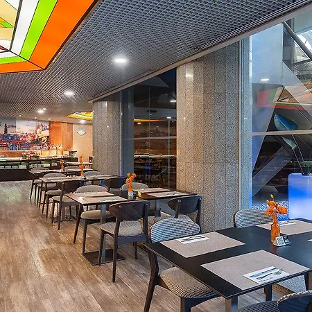 Hf Fenix 4* Porto