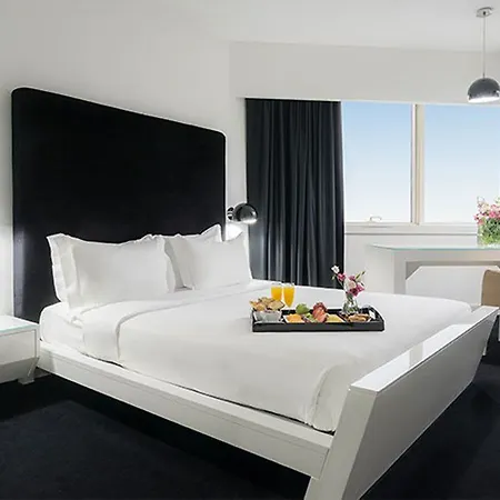 Hf Fenix Hotel