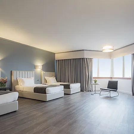 Hf Fenix Hotel 4*