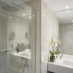 Hf Fenix 4*