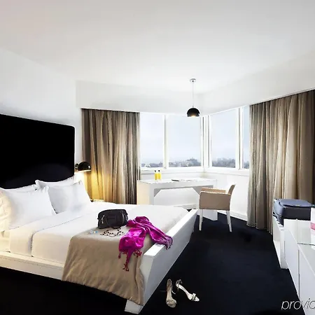 Hotel Hf Fenix 4*