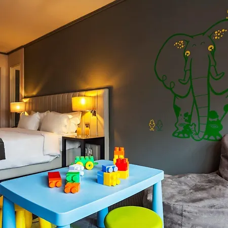 Hf Fenix 4* Porto